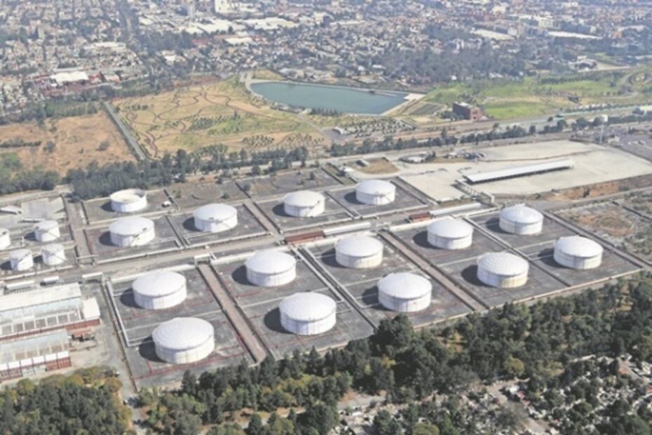 Centinelas sobrevuelan los ductos de Pemex 