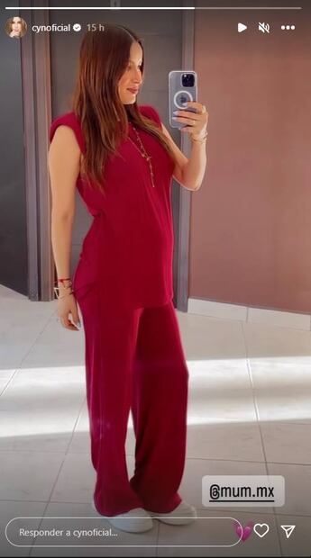 La conductora presume su pancita de embarazo. Instagram cynoficial.