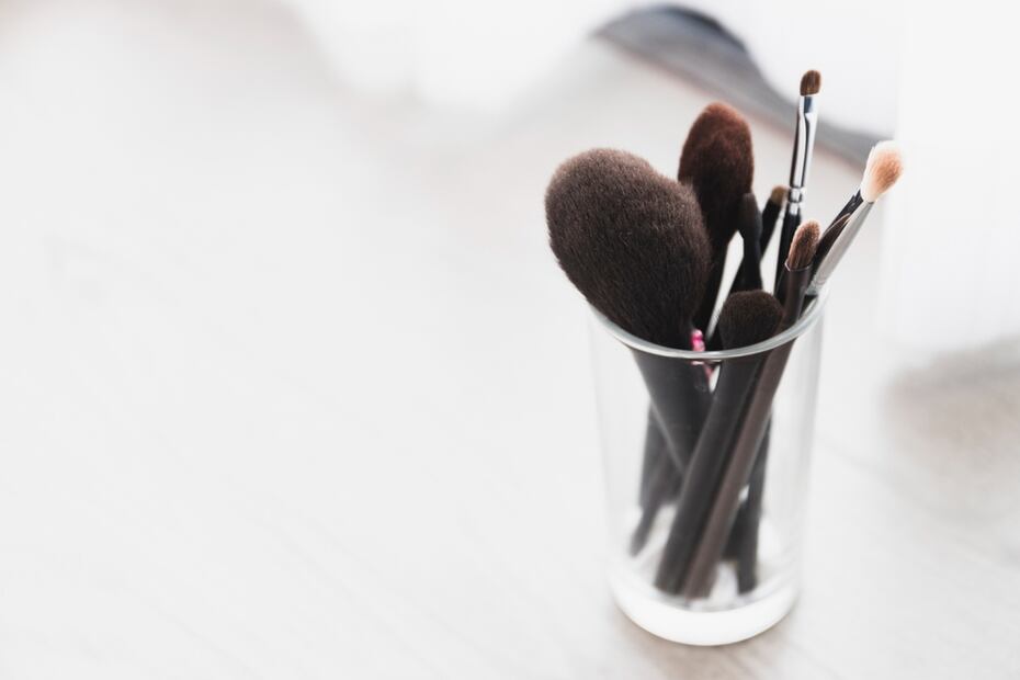Las brochas de maquillaje se sentirán más agradables en la piel. Foto: Freepik