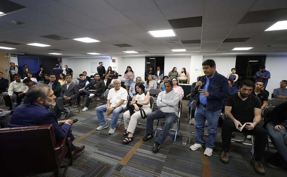 Lorenzo Córdova en una charla exclusiva con suscriptores de EL UNIVERSAL.  |  FOTO: DIEGO SIMÓN SÁNCHEZ.