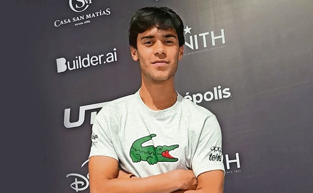 Rodrigo trabaja para mejorar sus saques. Foto: Agustín Elías / EL UNIVERSAL