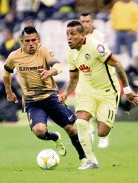 Se aman en medio del partido América-Pumas