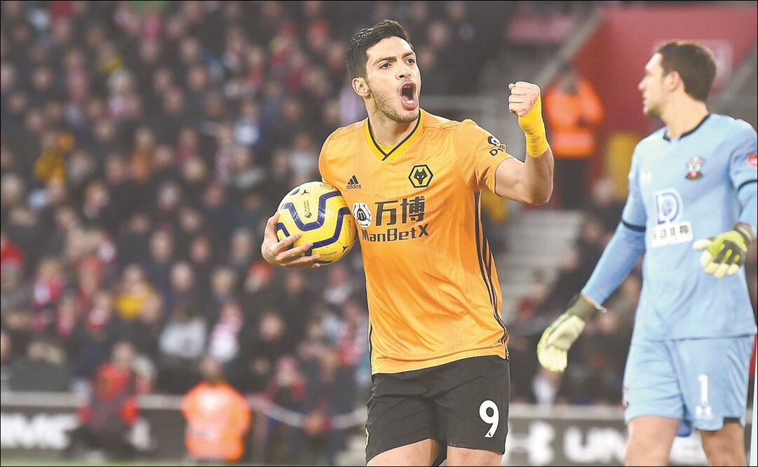 Raúl Jiménez con Cristiano