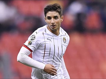 'Conejo' Brizuela descarta crisis en Chivas