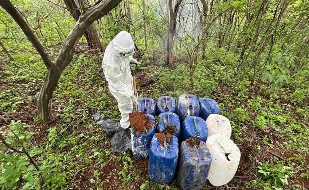 Aseguran en Sinaloa cuatro áreas de concentración con materiales para la elaboración de metanfetaminas. Foto: Especial