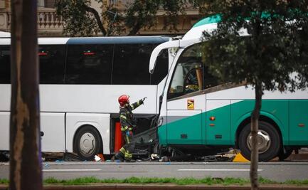 Choque de autocares en Barcelona deja al menos 34 heridos; cuatro se encuentran en estado crítico