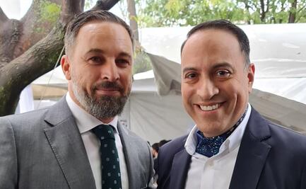 "Yo de radical no le veo nada", periodista Carlos Mota explica su encuentro con líder de VOX