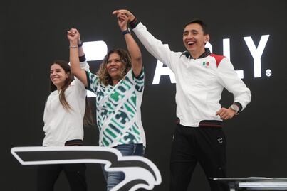 Alejandra Orozco y Emiliano Hernández son los abanderados de México para París 2024