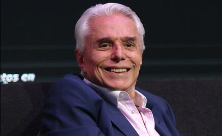 Enrique Guzmán "pierde" a Frida Sofía pero gana un nieto 