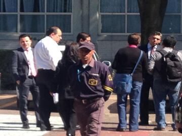 Disparan por accidente a joven dentro de Conalep Azcapotzalco