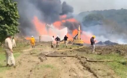 Video. Sube a 19 la cifra de heridos por explosión en ducto en Agua Dulce, Veracruz