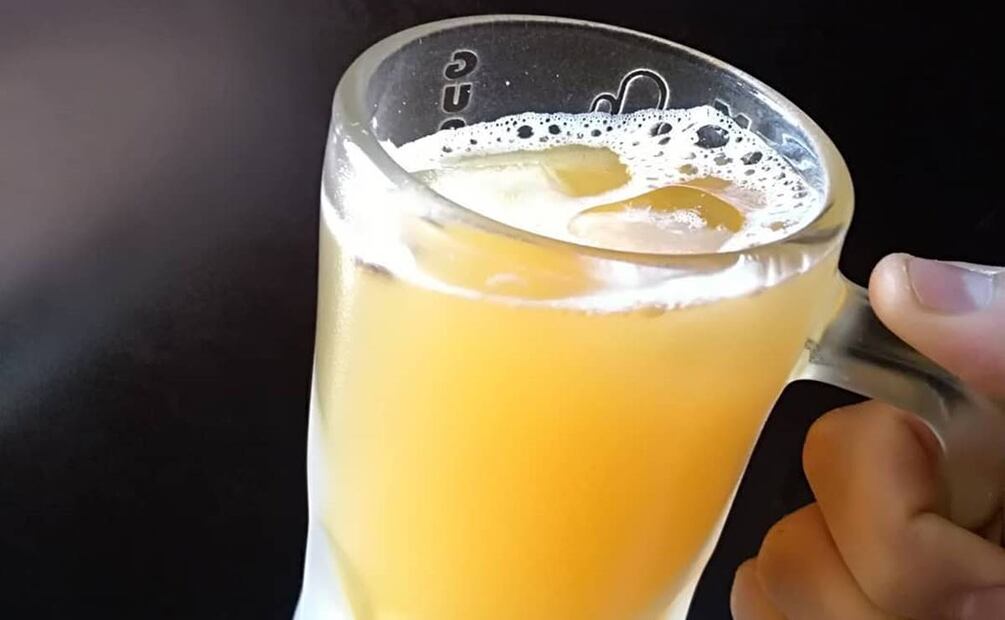 Fermentado con piña, el tepache es una bebida originaria de Jalisco. Foto: Cortesía