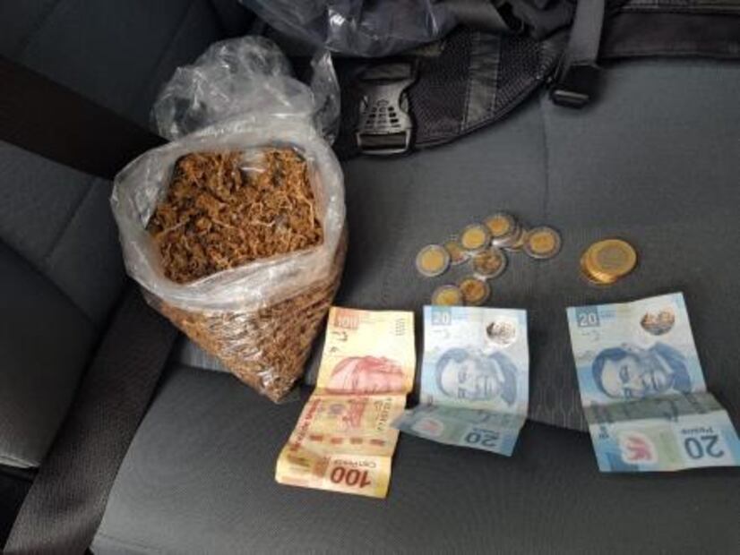 Caen 2 con "diablito" de 60 kilos de marihuana