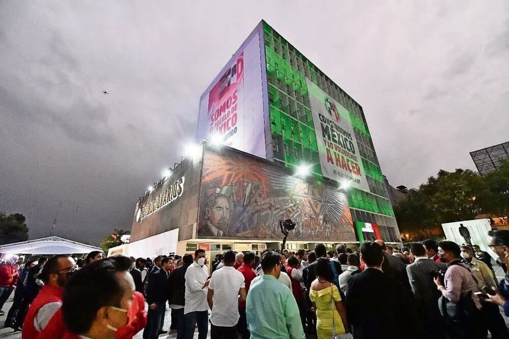 Este domingo se define el futuro del Partido Revolucionario Institucional y los pronósticos de expertos no son nada buenos. Foto: Especial