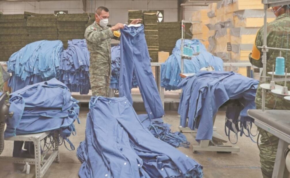 Mexico’s Army is producing thousands of scrubs for frontline healthcare workers