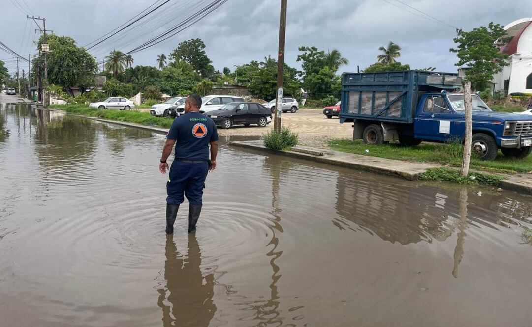 Piden reducir "movilidad" y cierran navegación ante la presencia de tormenta Flossie (29/06/2025). Foto: Captura de pantalla X @EvelynSalgadoP