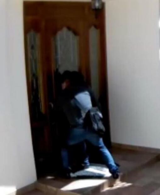 Denuncia en redes robo a su casa en Naucalpan