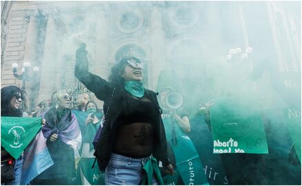 Feministas protestan afuera del Congreso; piden despenalizar por completo el aborto: “si no hay aborto legal, el desmadre que se va a armar”