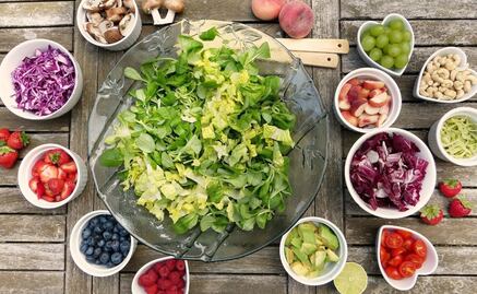 5 alimentos con pocas calorías y muy nutritivos para comer diario 