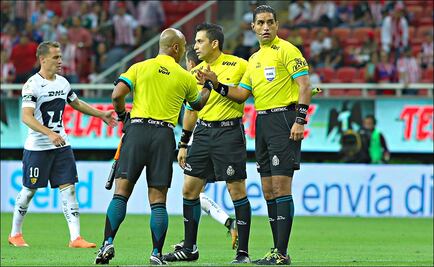 Líder de los árbitros en huelga, dirá adiós al futbol