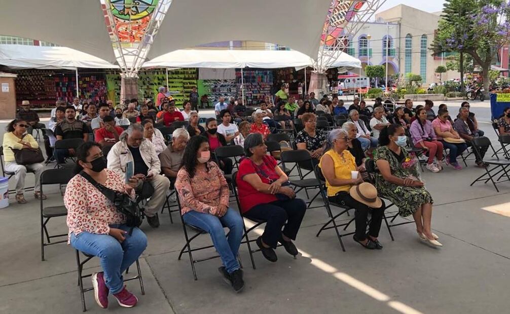 Misa en memoria de las dos personas que murieron hace 17 años durante enfrentamientos entre pobladores de la región y las fuerzas de seguridad de Atenco. Foto: Emilio Fernández/EL UNIVERSAL
