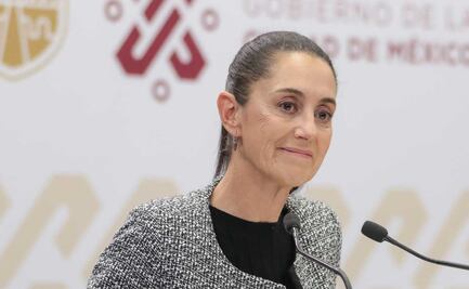 Sheinbaum celebra extensión del rango de becas capitalinas