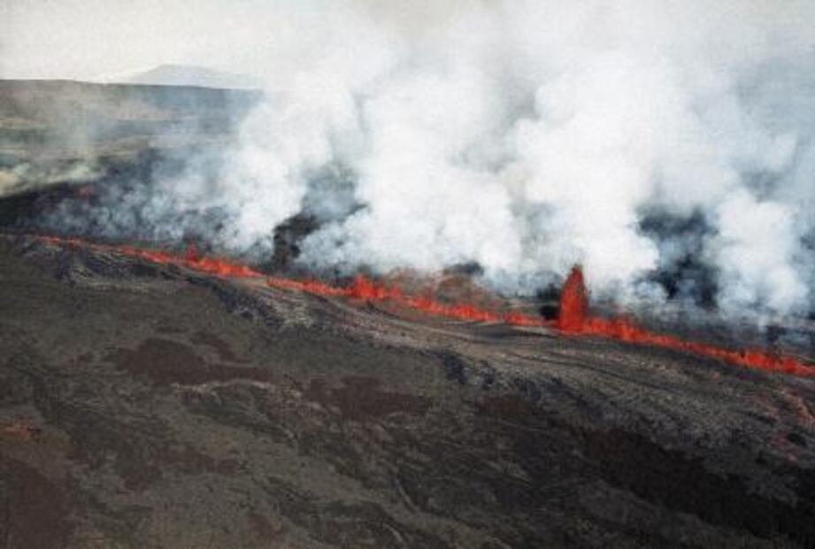 Avanzan ríos de lava en Hawái; autoridades piden evacuar más zonas