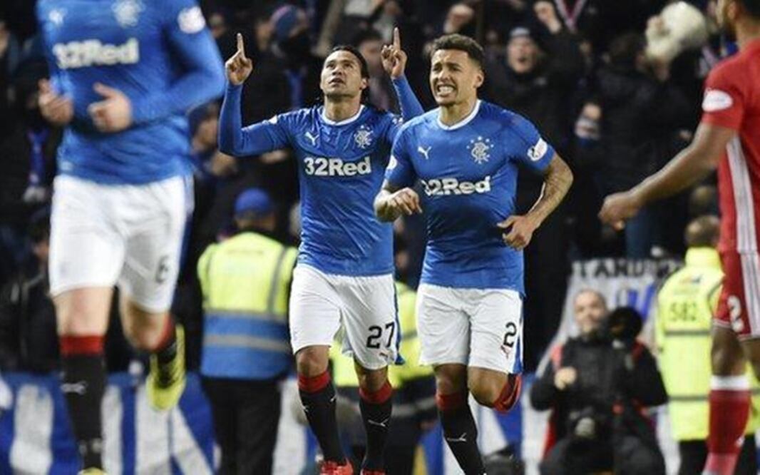 Twitter. 'Gullit' Peña anotó el segundo gol en la victoria del Rangers ante el Aberdeen
