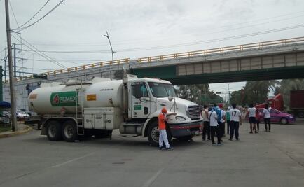 Normalistas de Tapachula exigen plazas y mejor infraestructura en escuelas