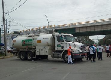 Normalistas de Tapachula exigen plazas y mejor infraestructura en escuelas