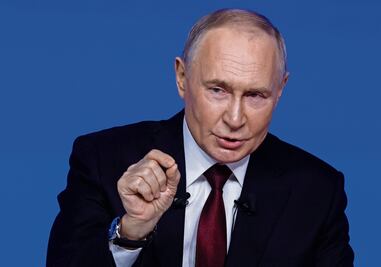 Despliegue de tropas europeas en Ucrania "equivaldría a una guerra con Rusia", advierte Putin; no ve razón para un conflicto con Europa