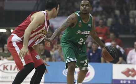 Basquetbolista es suspendido "por embarazo"