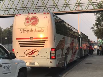 Detienen camiones presuntamente destinados al acarreo de votantes en Edomex