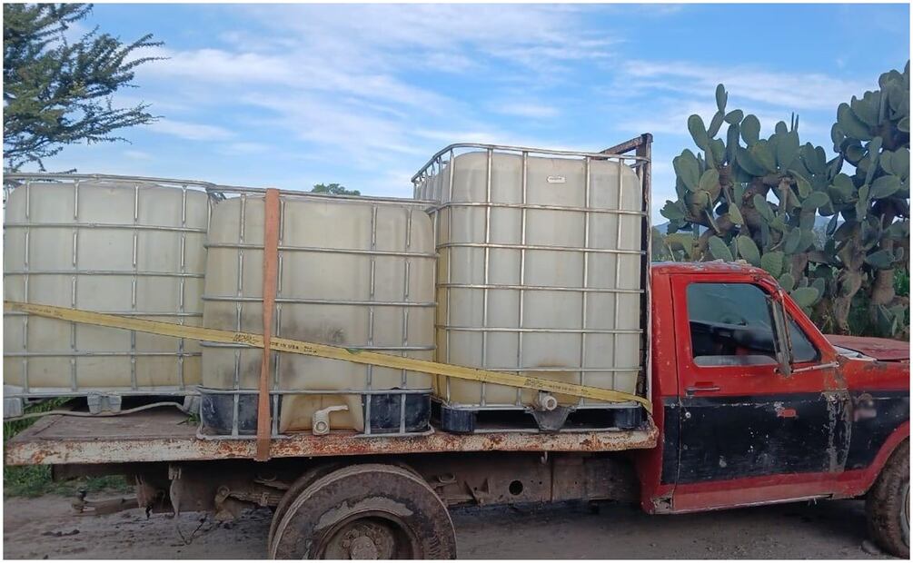 Guardia Nacional recupera camionetas cargadas con combustible en Hidalgo. Foto: Especial