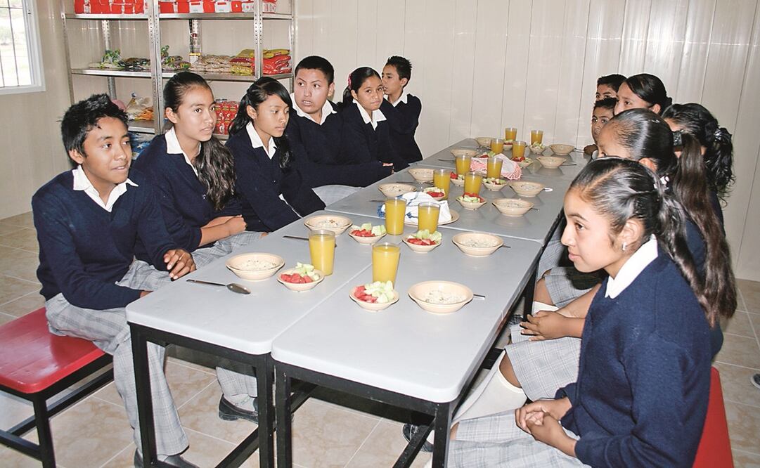 Las escuelas de tiempo completo beneficiaban a unos 3.6 millones de niños con horas adicionales y alimentos a más de la mitad de ellos.