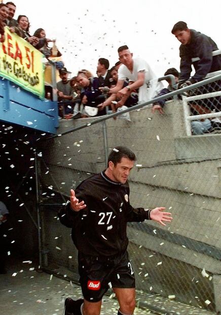 ‘Chicharito’ Hernández al Galaxy, un golpe comercial