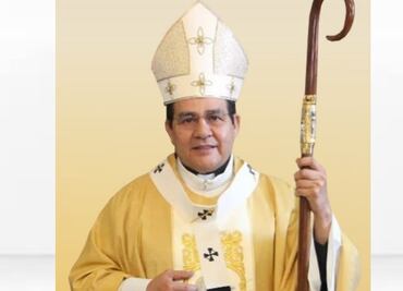 Tras misa, hombre de 80 años intenta acuchillar a arzobispo de Durango