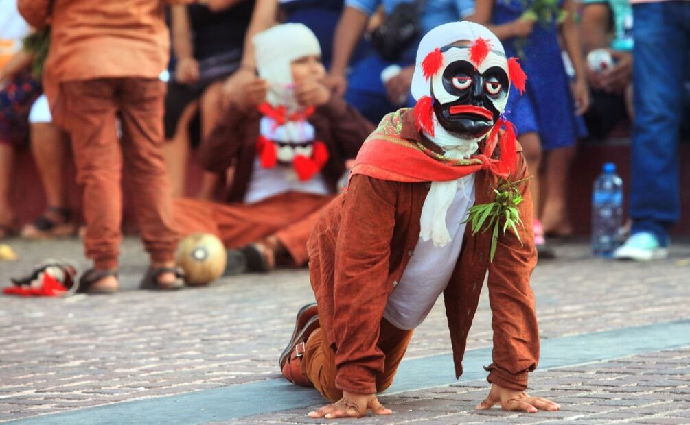 Celebran carnaval en la Costa de Oaxaca; danzas, lengua y tradición unen a los pueblos. Foto: Edwin Hernández