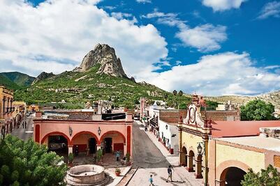 Red debe privilegiar a 15 estados con Pueblos Mágicos