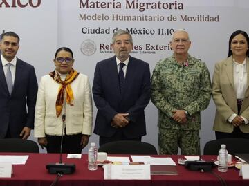 Gabinete de Sheinbaum realiza primera reunión interinstitucional sobre migración; la encabeza Juan Ramón de la Fuente