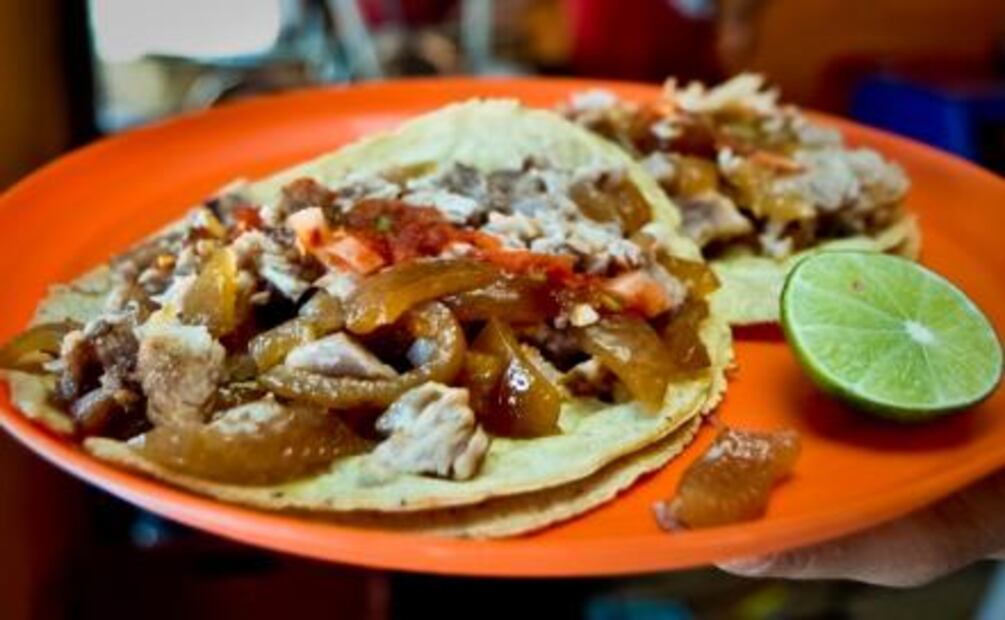 ¿Cuántas calorías tienen los platillos típicos del 15 de septiembre? 