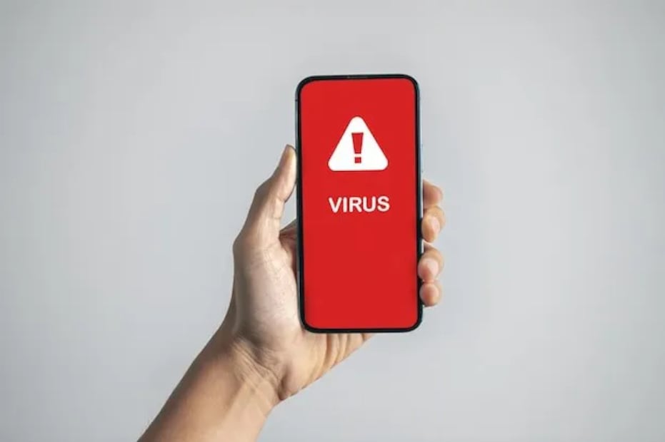 Sigue estas recomendaciones para detectar un ciberataque. Foto: Freepik.