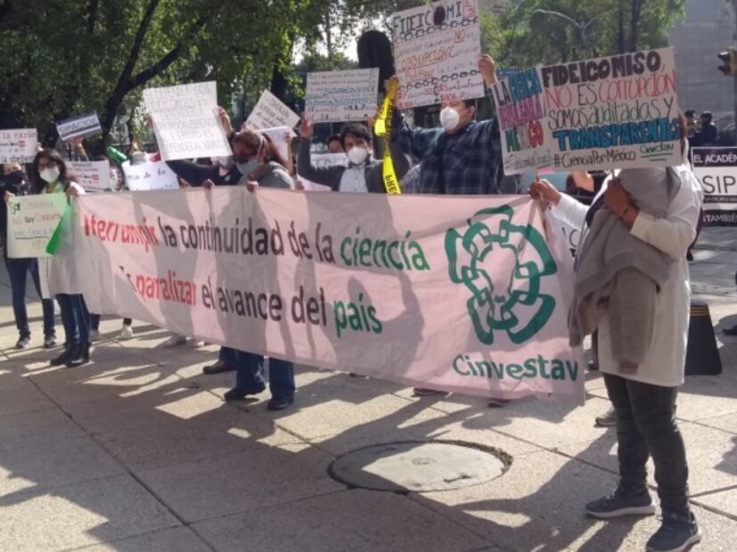 Extinción de fideicomisos. "¿En qué momento educar a los jóvenes del país se convirtió en corrupción?"
