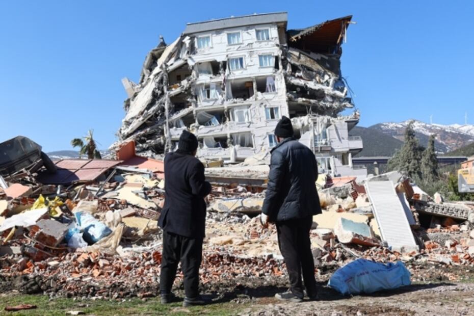 "Como una película de terror"; el grito de auxilio en Turquía por vidas y hogares perdidos