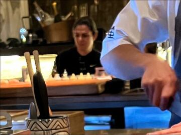 Ana Gabriela Guevara es reventada en redes por comer en exclusivo restaurante de la CDMX