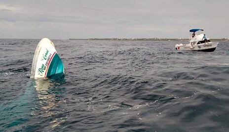 Se hunde embarcación con 13 personas a bordo en Isla Mujeres; tres fallecieron