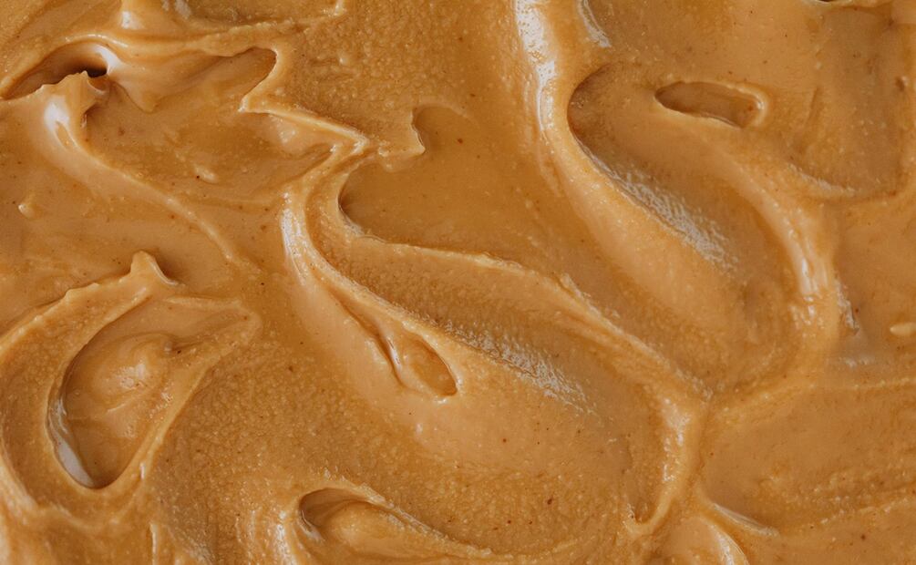 Esto pasa si comes crema de cacahuate todos los días. Foto: Pexels