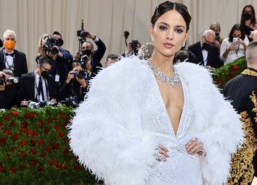 Met Gala 2022: Eiza González brilla como la única mexicana