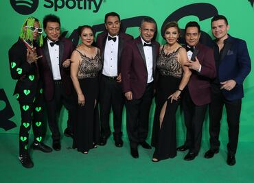 Los Ángeles Azules contestan ante presión por censurar la canción "17 años"