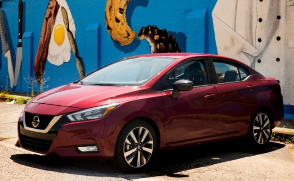 Cómo compite el nuevo Nissan Versa contra otros modelos